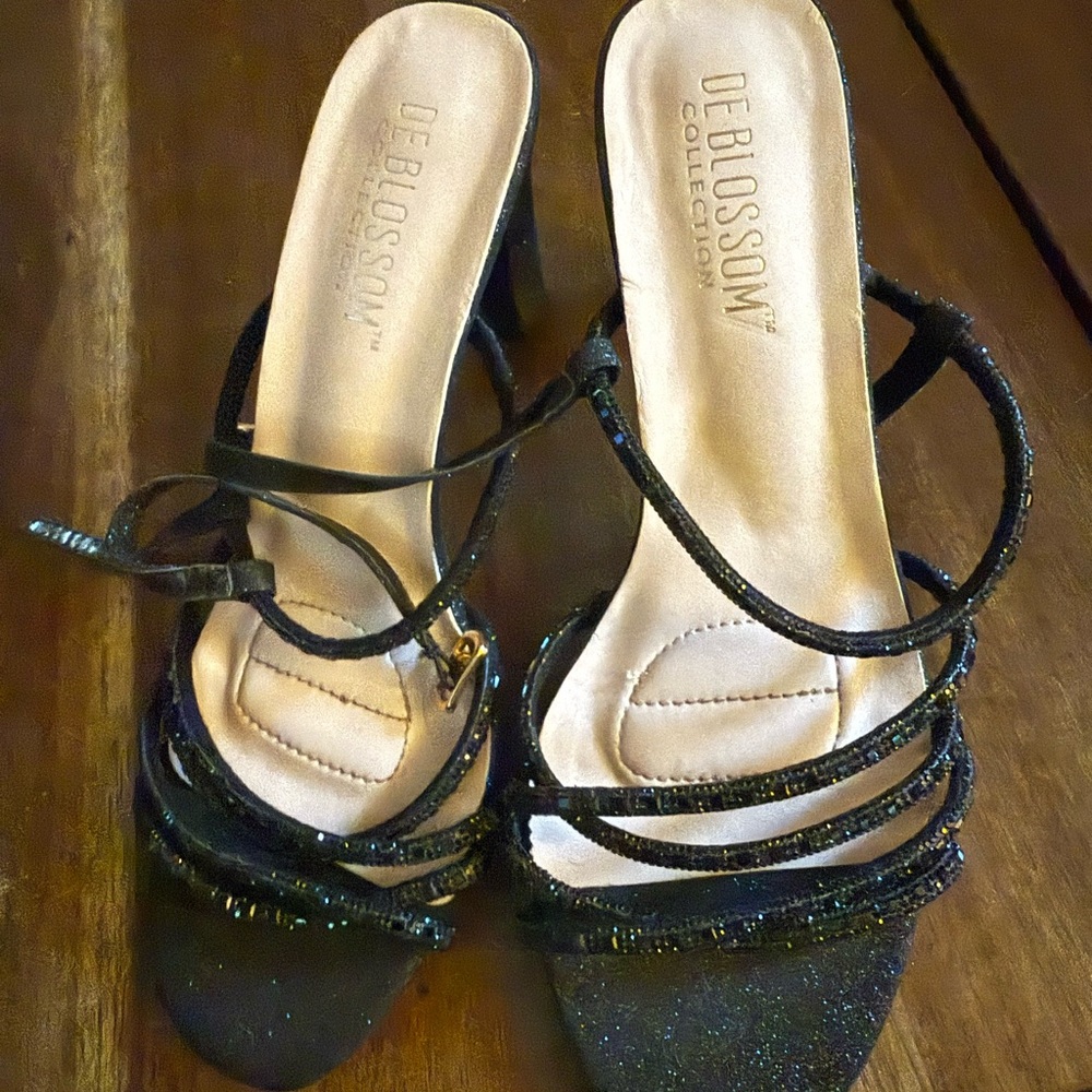 Elegant Black Strappy Heels with Glitter Details